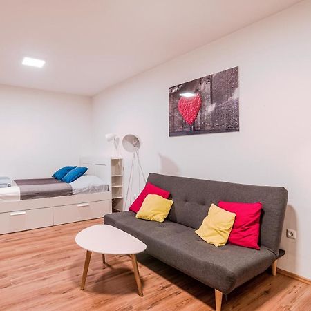 Central Studio Boulevard Budapeşte Dış mekan fotoğraf